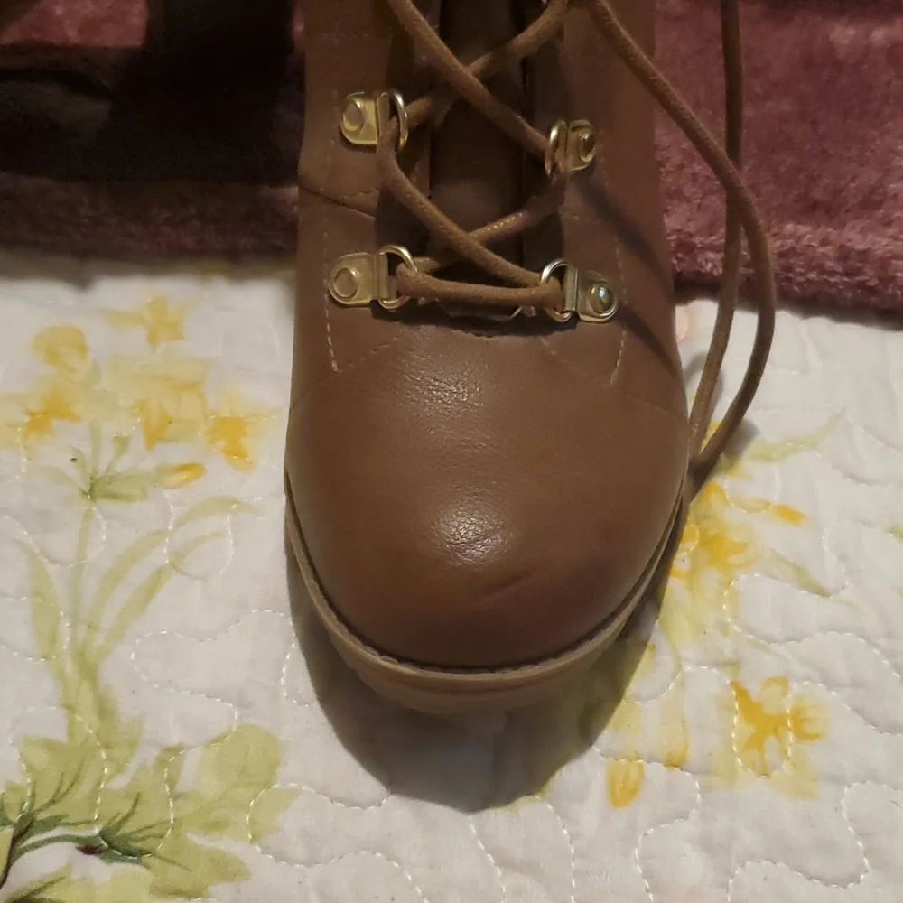 G BY GUESS Booties - Picture 2 of 4